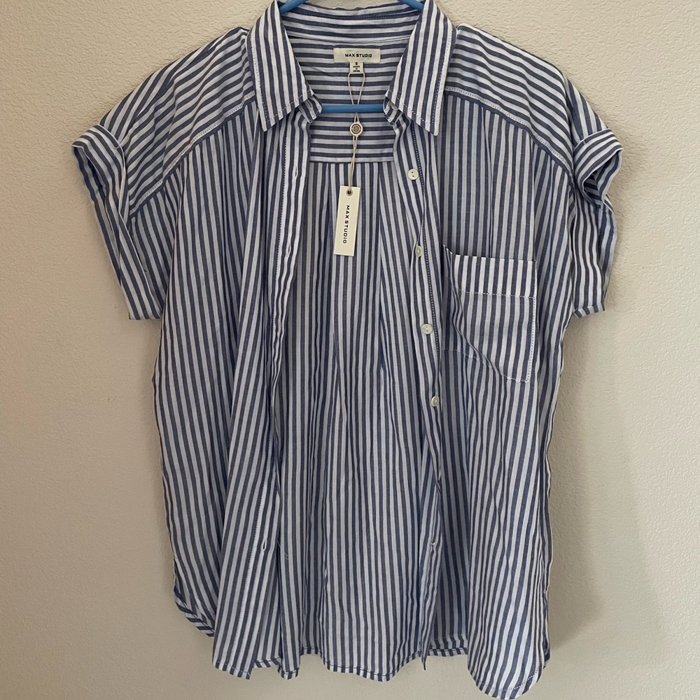Max Studio: Blue/White Striped Button Up Short Sleeve Top (Never Worn - Tags)